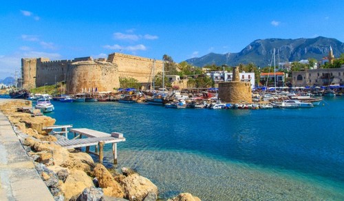 Sonbaharda tatil - kadife sezonunda dinlenmek için en iyi ülkeler