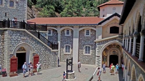 Sonbaharda tatil - kadife sezonunda dinlenmek için en iyi ülkeler