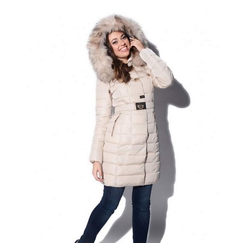 Moda aşağı ceketler 2025-2026 - fotoğraflar, stiller, moda trendleri
