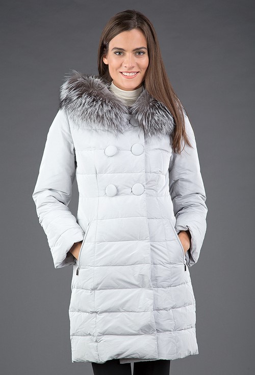 Moda aşağı ceketler 2025-2026 - fotoğraflar, stiller, moda trendleri
