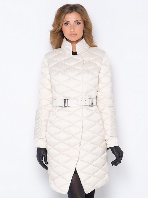 Moda aşağı ceketler 2025-2026 - fotoğraflar, stiller, moda trendleri