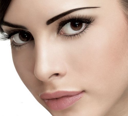 Moda sonbahar makyajı 2025-2026 - fotoğraflar, trendler, sonbahar için makyaj fikirleri