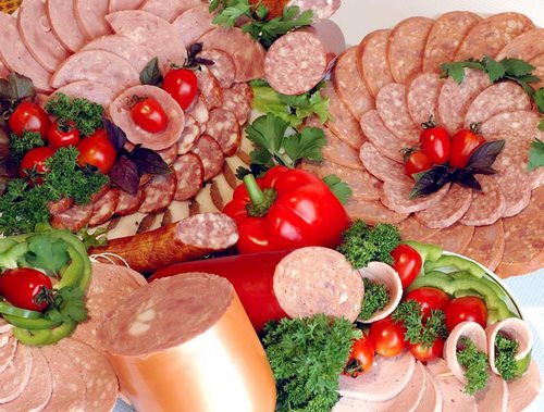 Dilimlenmiş orijinal sosis - fotoğraf fikirleri