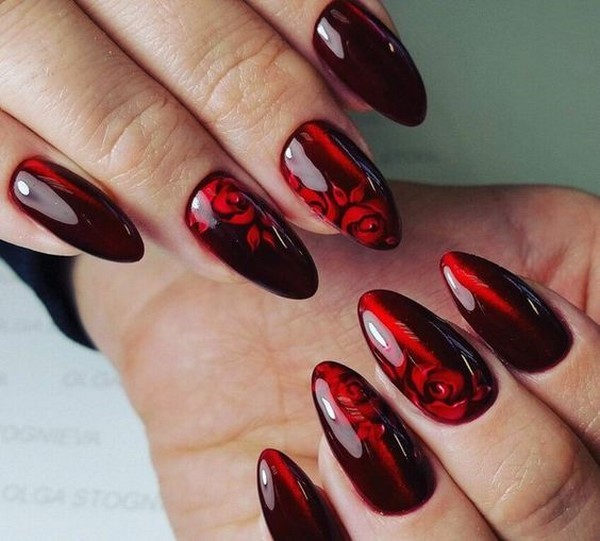 مانيكير غير عادي لجميع القديسين 2019: أفكار تصميم مسمار مذهلة في الصورة