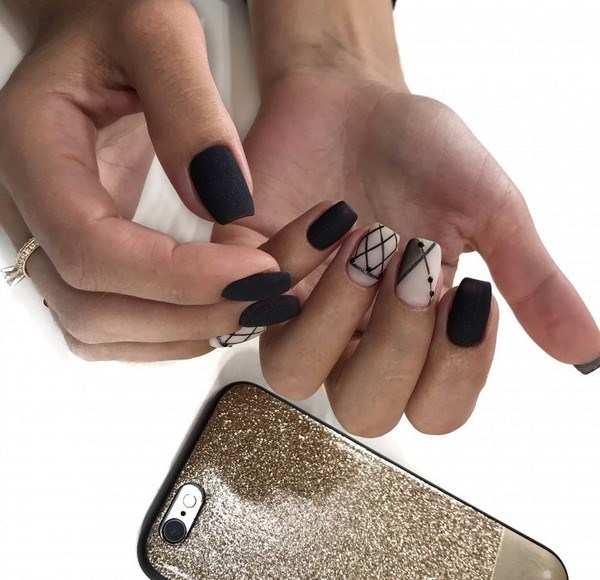 Lussuosa manicure nera 2025-2026 - tendenze della moda e novità