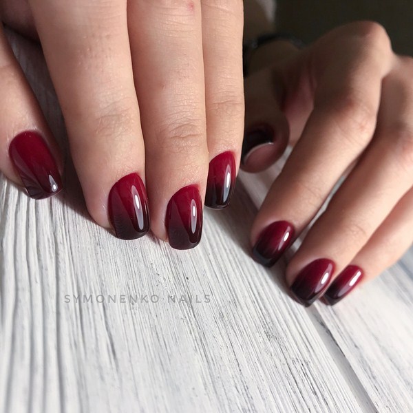 Lussuosa manicure nera 2025-2026 - tendenze della moda e novità