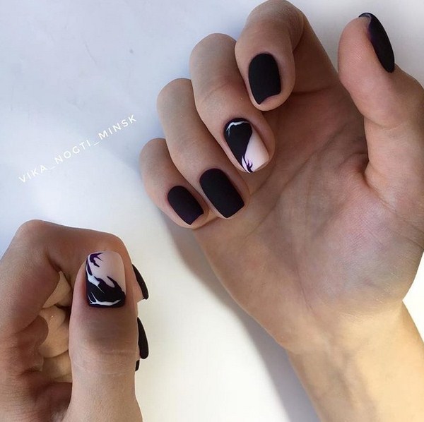 Lussuosa manicure nera 2025-2026 - tendenze della moda e novità