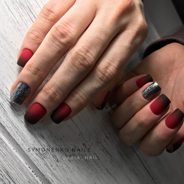 Lussuosa manicure nera 2025-2026 - tendenze della moda e novità