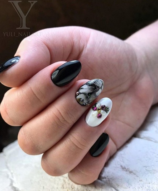 Lussuosa manicure nera 2025-2026 - tendenze della moda e novità
