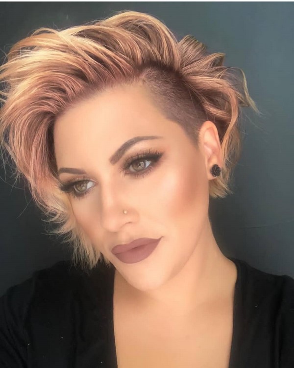 Coupes de cheveux créatives pour femmes 2025-2026 - Tendances des coupes de cheveux dans les designs à la mode
