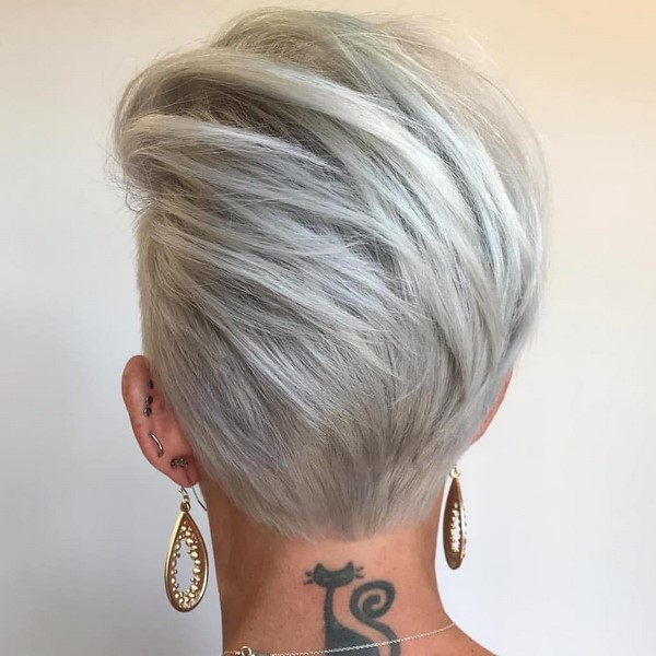 Coupes de cheveux créatives pour femmes 2025-2026 - Tendances des coupes de cheveux dans les designs à la mode