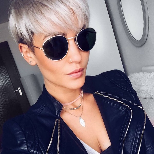 Coupes de cheveux créatives pour femmes 2025-2026 - Tendances des coupes de cheveux dans les designs à la mode