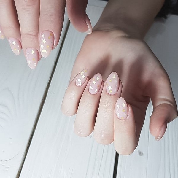 Unsurpassed manicure nude 2025-2026: fashion photo ideas