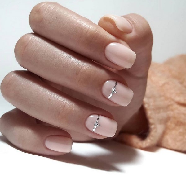 Unsurpassed manicure nude 2025-2026: fashion photo ideas