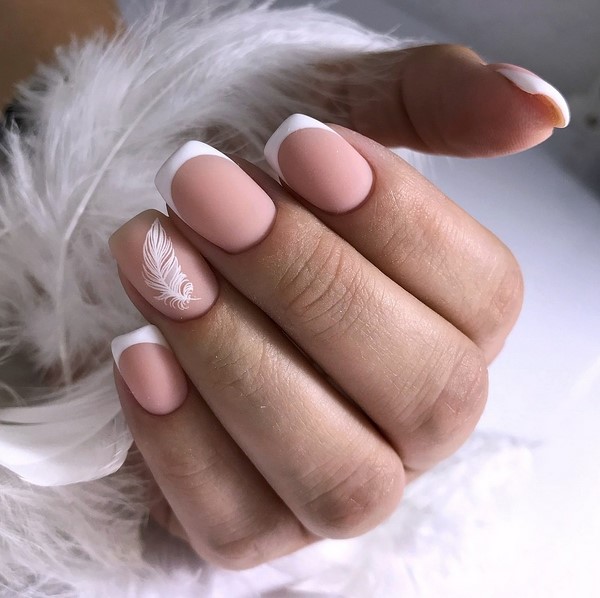 Unsurpassed manicure nude 2025-2026: fashion photo ideas