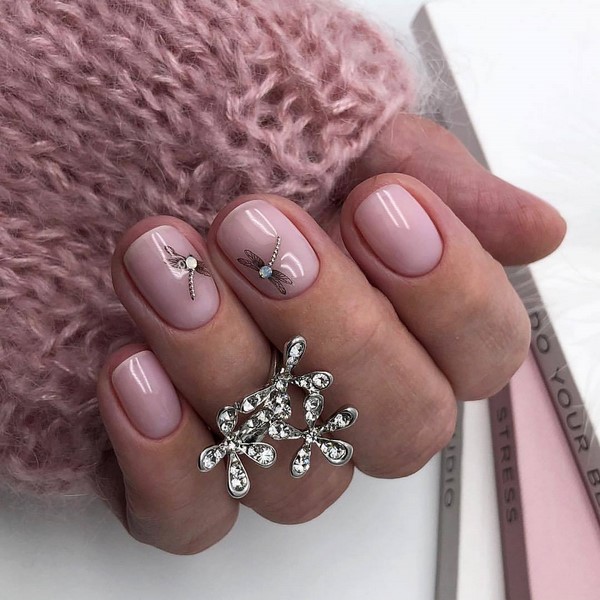 Unsurpassed manicure nude 2025-2026: fashion photo ideas