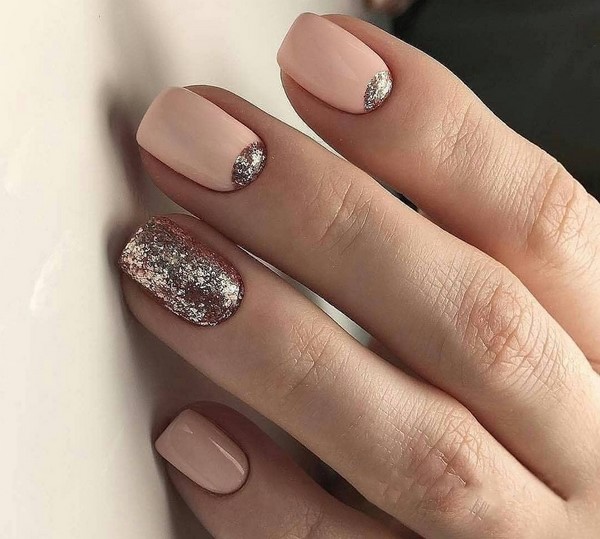 Unsurpassed manicure nude 2025-2026: fashion photo ideas