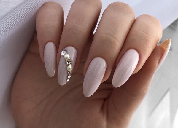 Unsurpassed manicure nude 2025-2026: fashion photo ideas