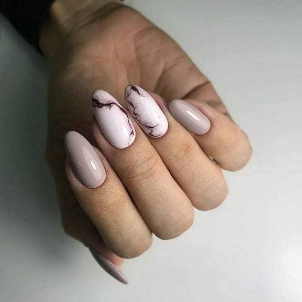 Unsurpassed manicure nude 2025-2026: fashion photo ideas
