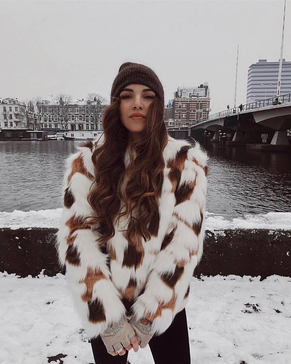 What fur coats will be fashionable in the fall-winter 2025-2026 season - trending models and colors