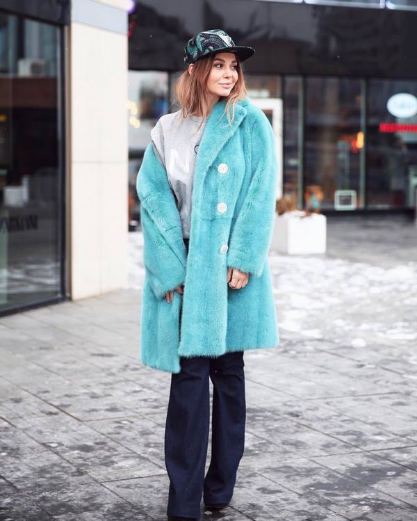 What fur coats will be fashionable in the fall-winter 2025-2026 season - trending models and colors