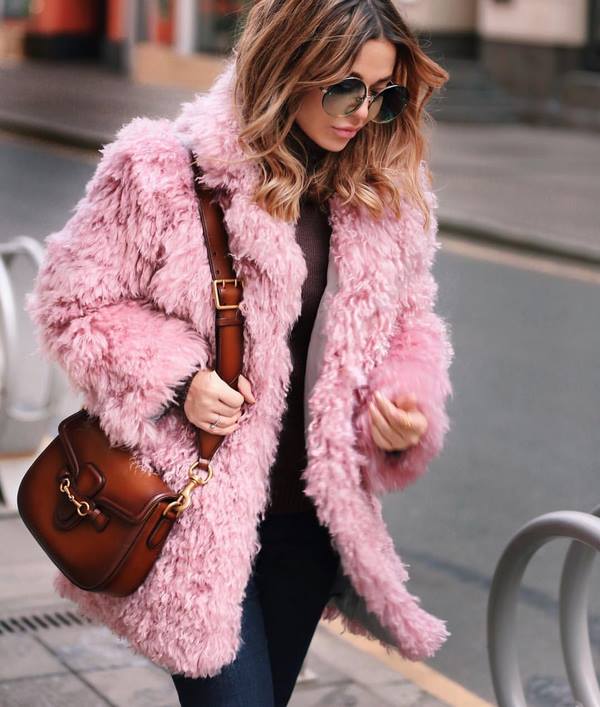 What fur coats will be fashionable in the fall-winter 2025-2026 season - trending models and colors