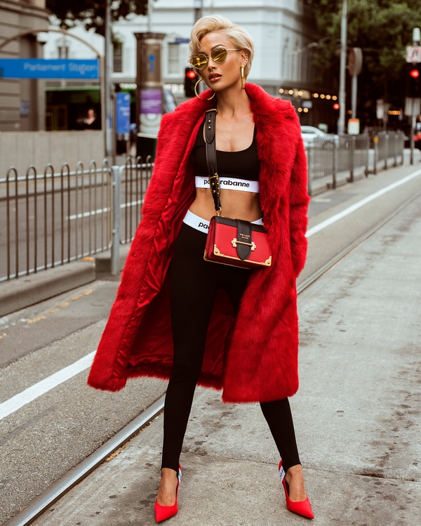 What fur coats will be fashionable in the fall-winter 2025-2026 season - trending models and colors